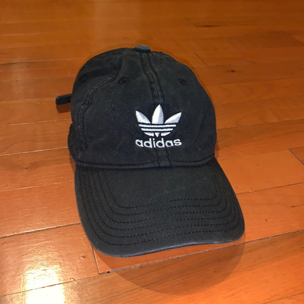 adidas originals snapback